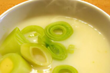 Silky Smooth: Dairy-Free Creamy Potato Leek Soup Recipe