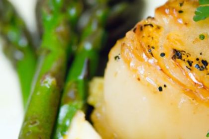 Mastering Perfectly Seared Scallops with Zesty Lemon Butter