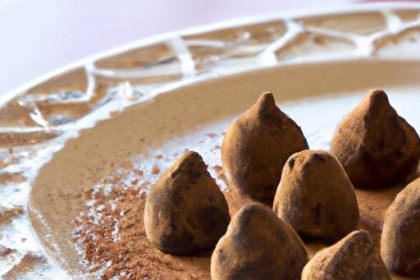 Indulgent Cocoa-Dusted Chocolate Truffles to Savor Today